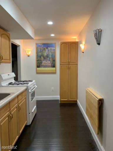 Main picture of 8237 Smithfield Ave