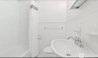Main picture of 632 Decatur St