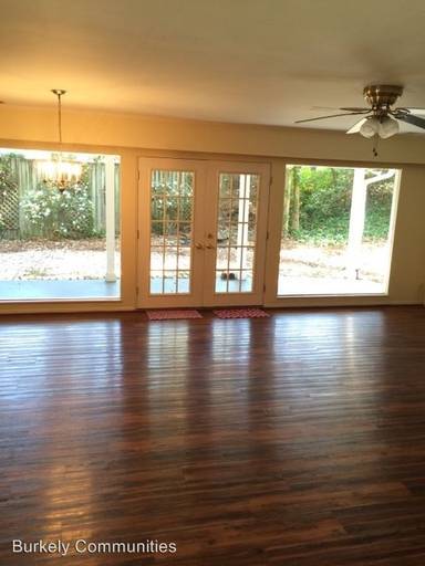Main picture of 1303 Sunset Dr