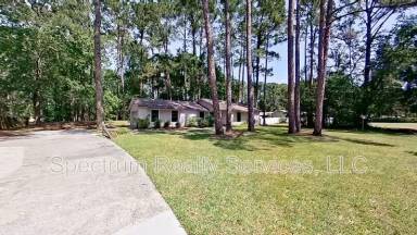 Main picture of 2624 Pheasant Ct W