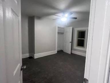 Main picture of 1041 Valonia St