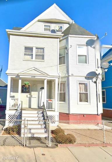 Main picture of 359 Medford St
