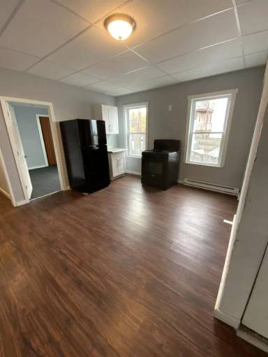 Main picture of 74 Wall St