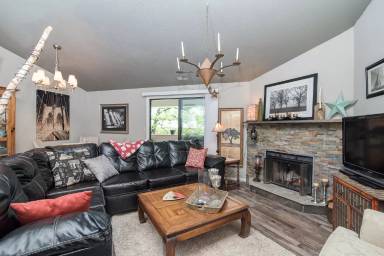 Main picture of 7530 Pebblestone Dr