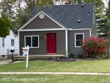 Main picture of 25587 Ivanhoe