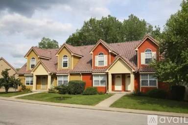 Main picture of Harbortown Villas