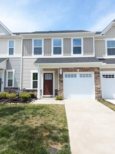 Main picture of 307 Capeside Ct