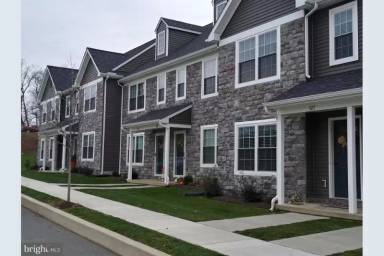 Main picture of 846 Byler Cir