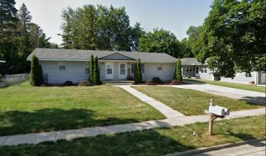 Main picture of 906 Wyllys St