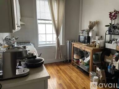 Main picture of 1253 Beacon St