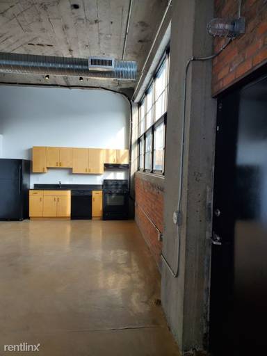 Main picture of 55 W Canfield St