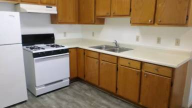 Main picture of 5271 Huntington Dr N
