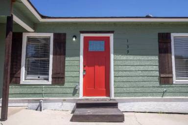 Main picture of 139 Wichita Ct