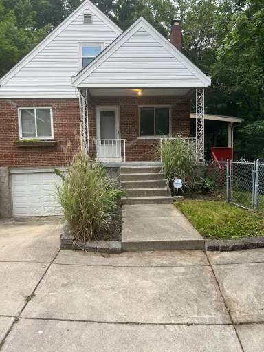 Main picture of 4048 Vinedale Ave