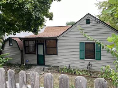 Main picture of 711 S 13th St