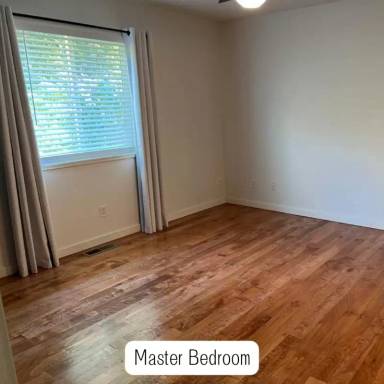 Main picture of 913 Pine St