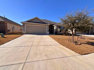 Main picture of 10754 Francisco Way