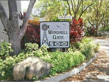 Main picture of 16331 Willow Creek Dr
