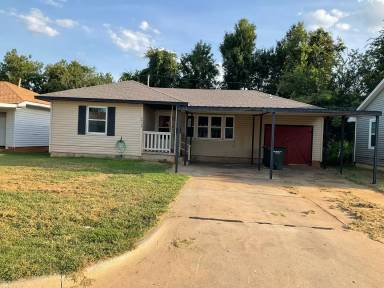 Main picture of 4712 SE 18th St