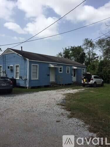Main picture of 703 Garden St