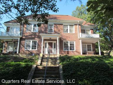 Main picture of 202 N Hawthorne Rd