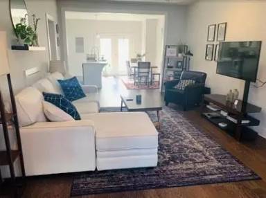 Main picture of 509 Rosedale Ave