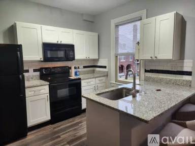 Main picture of 245 E Church St