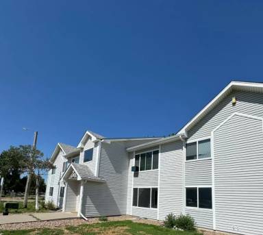 Main picture of 2665 Senter Ave