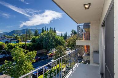 Main picture of 4441 Ponca Ave