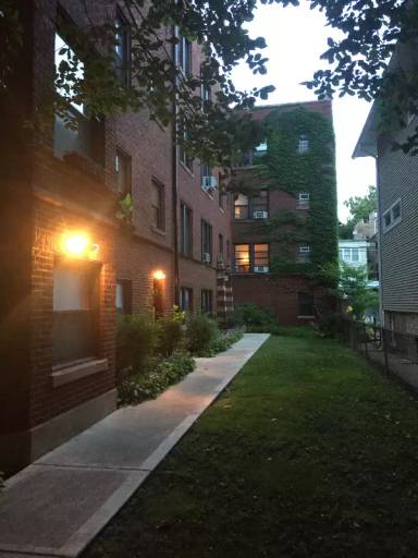 Main picture of 1344 W Hood Ave