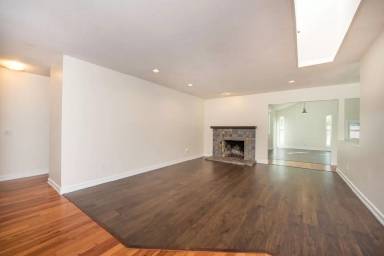 Main picture of 5932 Liege Dr