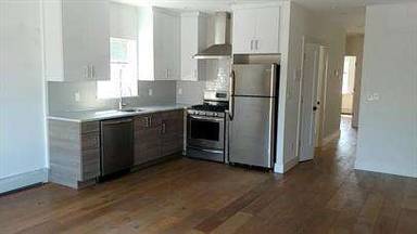 Main picture of 372 Avenue Y