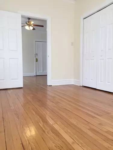 Main picture of 3538 W Grace St