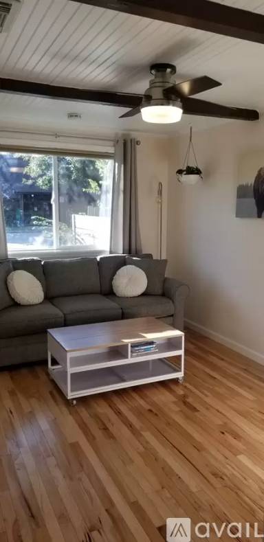 Main picture of 1807 Salina St