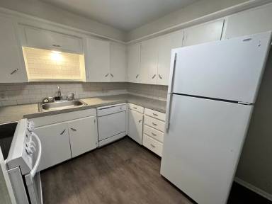 Main picture of 1220 South Rockford Avenue - B