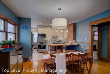 Main picture of 411 S Orchard St