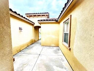 Main picture of 12595 Encino Ct