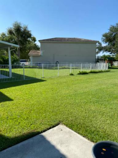 Main picture of 4453 SE Graham Dr
