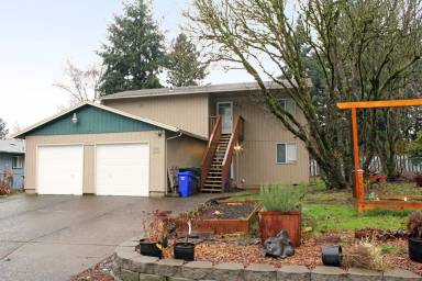 Main picture of 13309 Clairmont Way