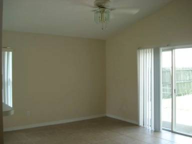 Main picture of 7420 Marseille Cir