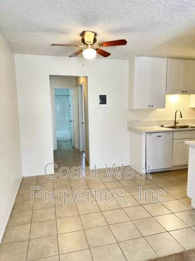 Main picture of 4978 Niagara Ave