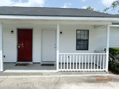 Main picture of 1748 Poplar St
