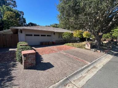 Main picture of 723 Laurelwood Dr