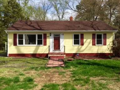 Main picture of 925 Barlen Dr