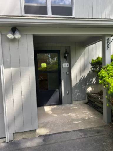 Main picture of 124 Martindale Rd