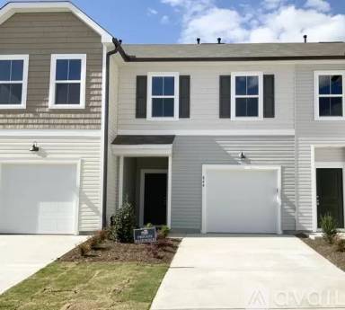 Main picture of 844 Falls Grove Trl