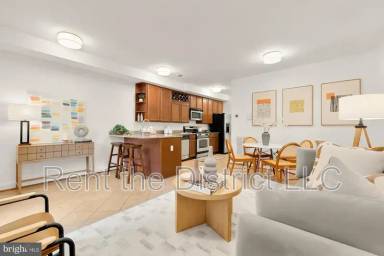Main picture of 3318 Sherman Ave NW