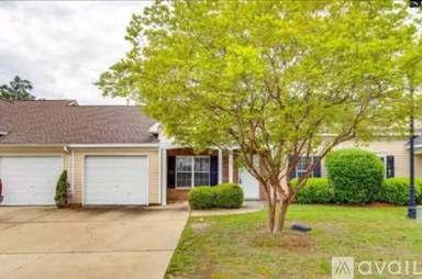 Main picture of 225 Lawson Dr