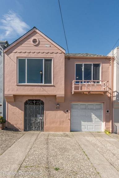 Main picture of 2131 40th Ave