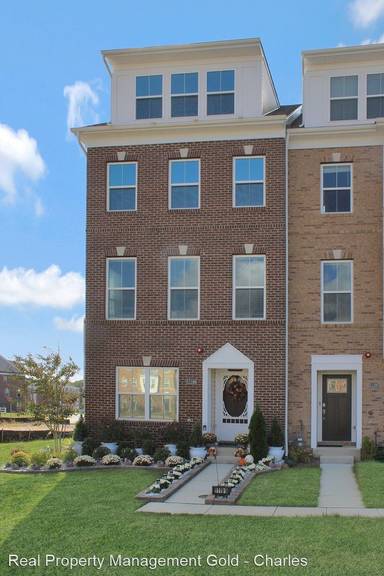 Main picture of 11199 Saint Luke Dr